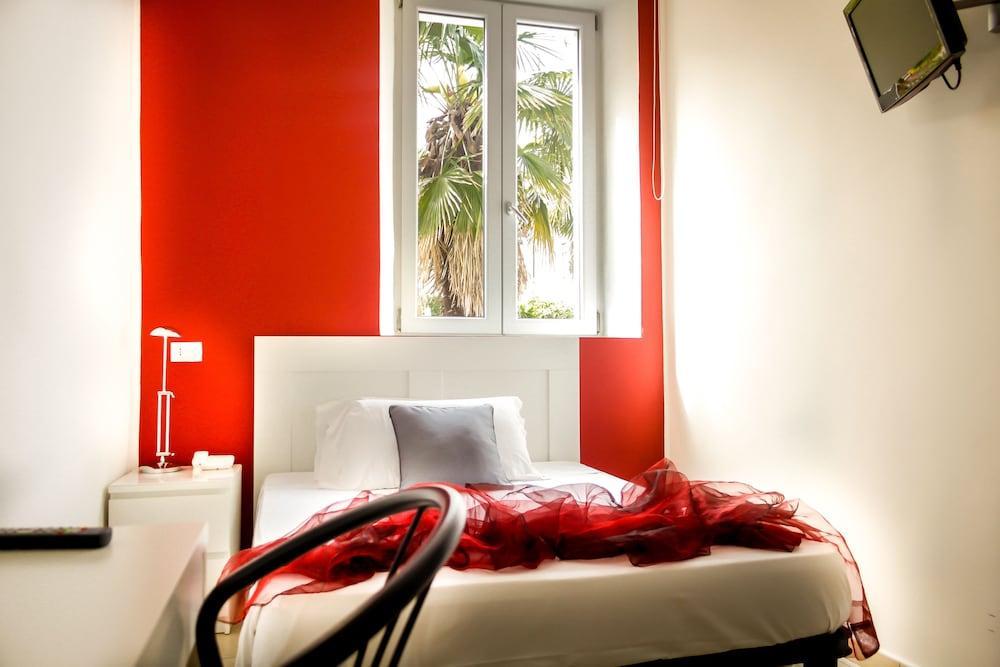 Hotel Rossovino Milano Bagian luar foto